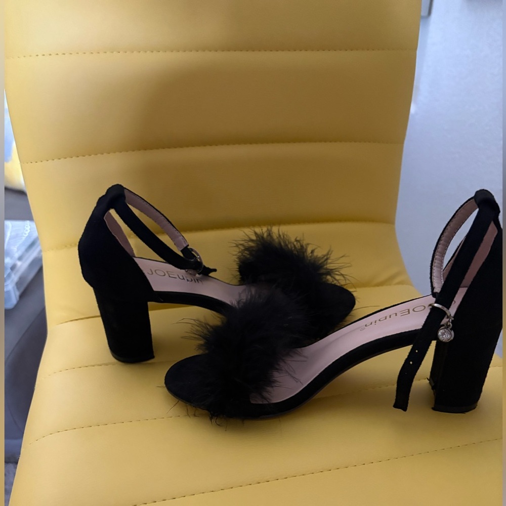 Black Feathered Chunky Heels